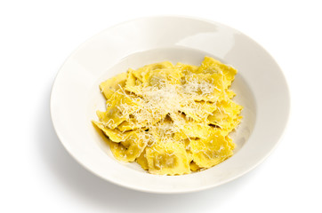 Ravioli mit Parmesan