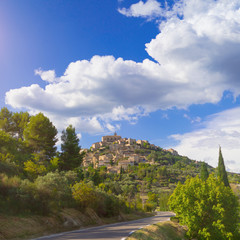 Fototapeta na wymiar Villages in the Provence