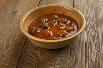 moong dal kofta curry