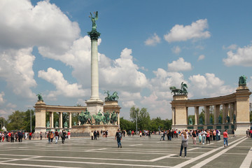 Fototapeta na wymiar Heroes Square. Budapest, Hungary
