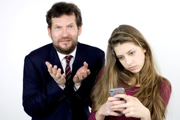 Desperate father with daughter addicted to cell phone