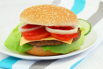 Cheeseburger, closeup