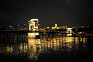 Szechenyi Chain Bridge and Royal Palace, Budapest - 78716713