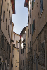 Fototapeta na wymiar Florence medieval narrow street