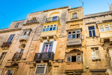 Façade d'immeuble à La Valette, Malte