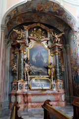 Altar in Barmherzigenkirche in Graz, Austria