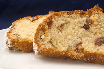 Apfel-Rosinen-Kuchen