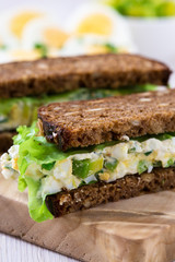 Egg and avocado sandwiches with cream cheese
