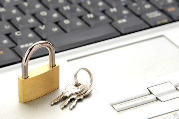 パソコンのセキュリティー保護イメージ