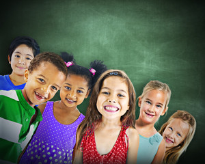 Multi-Ethnic Group of Children Empty Blackboard Concept © Rawpixel.com
