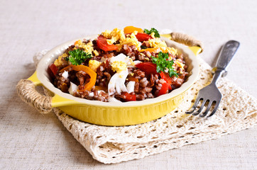 Brown rice with vegetables and eggs