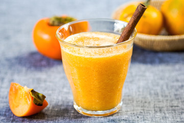Persimmon with orange smoothie