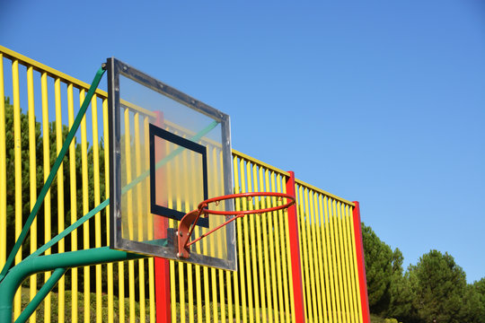 canasta de baloncesto