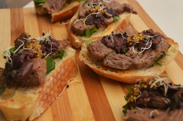 toasts italiens - bruschetta