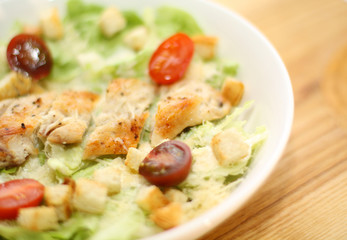 Cesar salad with chicken