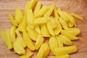 Purified and sliced potato.