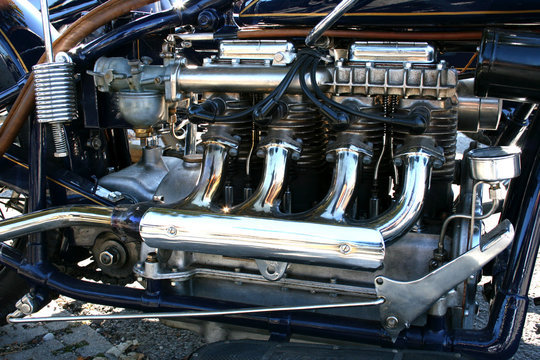 Chrome Motor