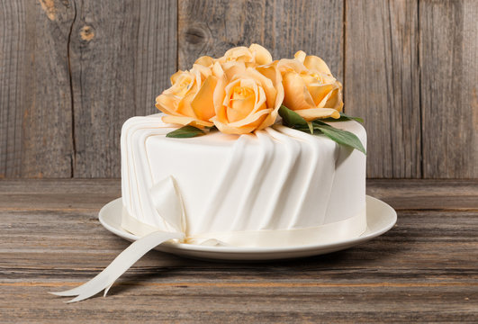 Kreative Hochzeitstorte