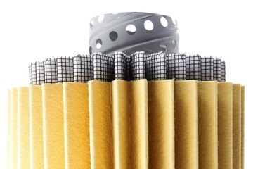 Fuel filter for engine car