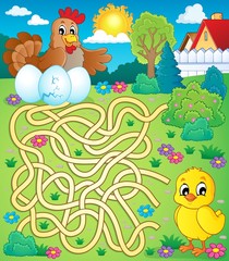 Obraz na płótnie Canvas Maze 4 with hen and chicken
