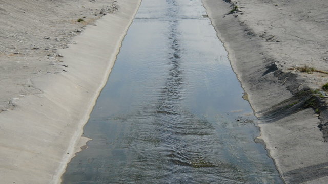 The Los Angeles River - Los Angeles