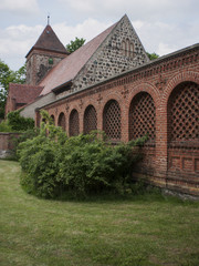 Radensleben-Kirche-Campo-Mauer