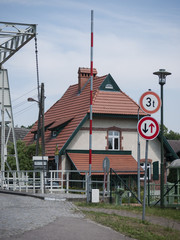 Fototapeta na wymiar Wustrau-Altfriesack-Brueckenzufahrt