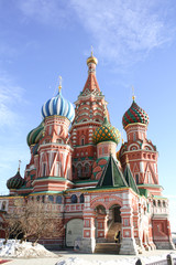 Fototapeta na wymiar St.Basil cathedral in Moscow, Russia.