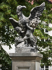 Obraz premium Wustrau-Schloss-Adler-Putte