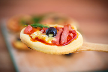 mini pizza
