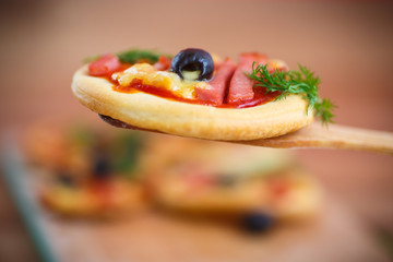 mini pizza