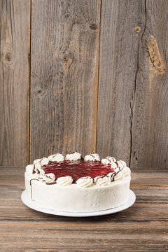Preiselbeer-Sahne Torte