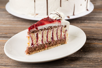 Preiselbeer-Sahne Torte