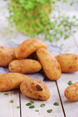 Rohe festkochende Kartoffeln