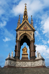 Fototapeta na wymiar Albert Memorial in London, United Kingdom