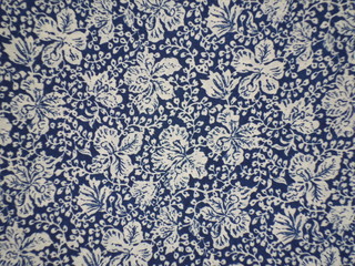 Floral motif cloth
