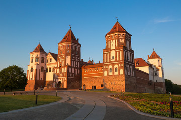 Fototapeta na wymiar Medieval castle in Mir, Belarus
