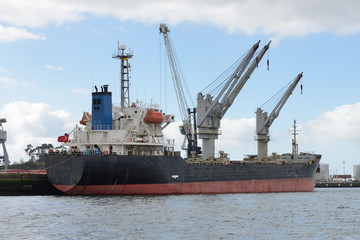 Fototapeta premium cargo tanker in port