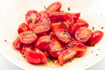 cherry tomatoes with basil and balsamic vinegar