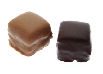 Dominosteine in Vollmilch- und Bitterschokolade