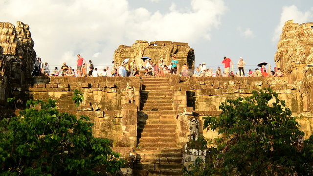 Time Lapse - Tourists on top of Ancient Temple Waiting for the Sunset - Angkor Wat, Cambodia