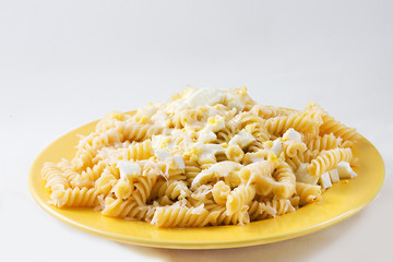 Pasta with cheese and egg