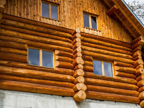 Chalet de montagne bois