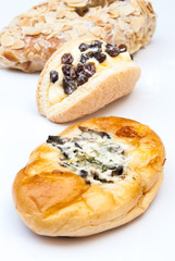 raisin bread, mushroom bread