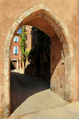 Fototapeta na wymiar Roussillon, paese 5