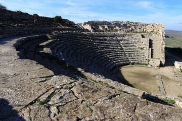 segesta anfiteatro sicilia