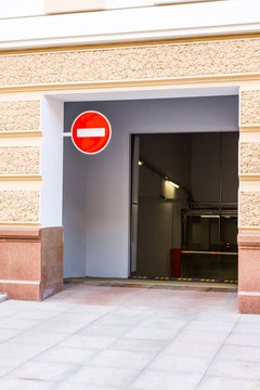 Entrance with stop sign
