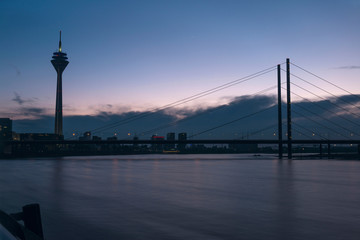 Fototapeta na wymiar Sunset in Dusseldorf