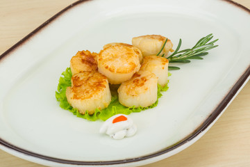 Grilled scallops