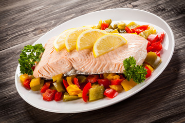 Roasted salmon and vegetables